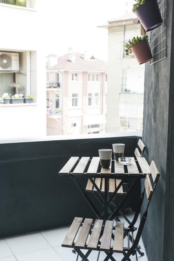 Balabanov White Apartment Varna Exterior photo